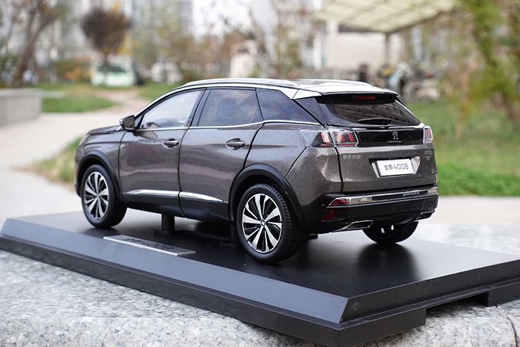 Mô hình xe Peugeot 4008 tỉ lệ 1:18