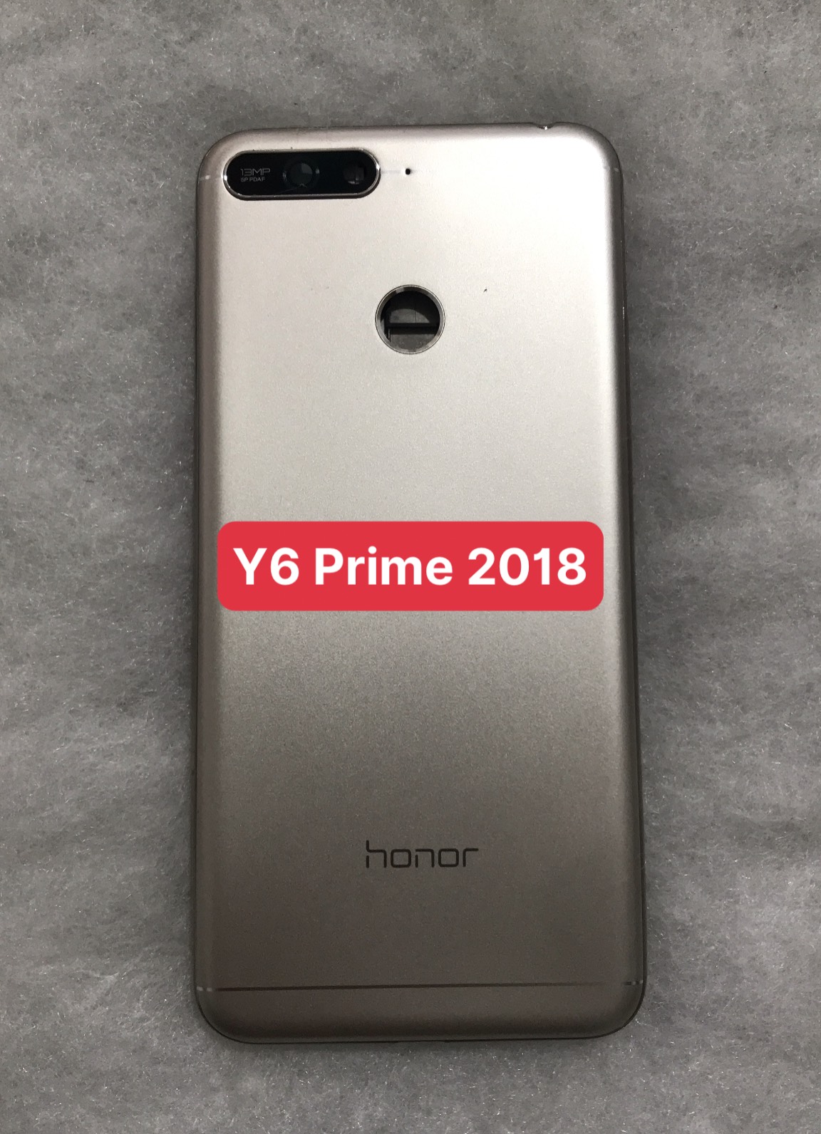 Bộ vỏ +sườn Huawei Y6 prime 2018 (gồm lưng, sườn,nút bấm,kính camera)