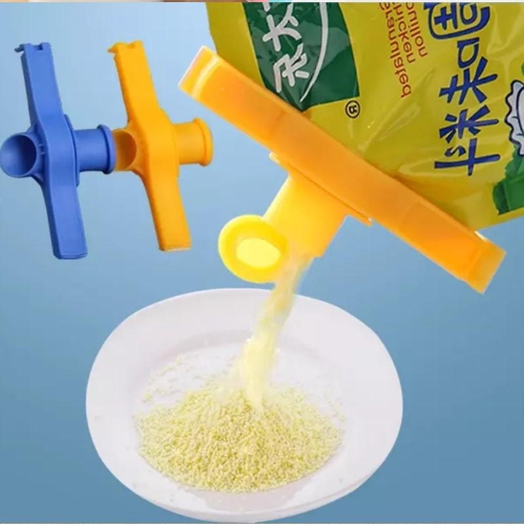 Dụng cụ kẹp miệng túi có nắp đậy tiện lợi