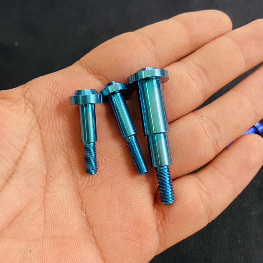 [TRANG TRÍ] Combo bộ 3 ốc GR5 gắn tay thắng xe VARIO đời 2016 đến nay (màu xanh lục bảo)