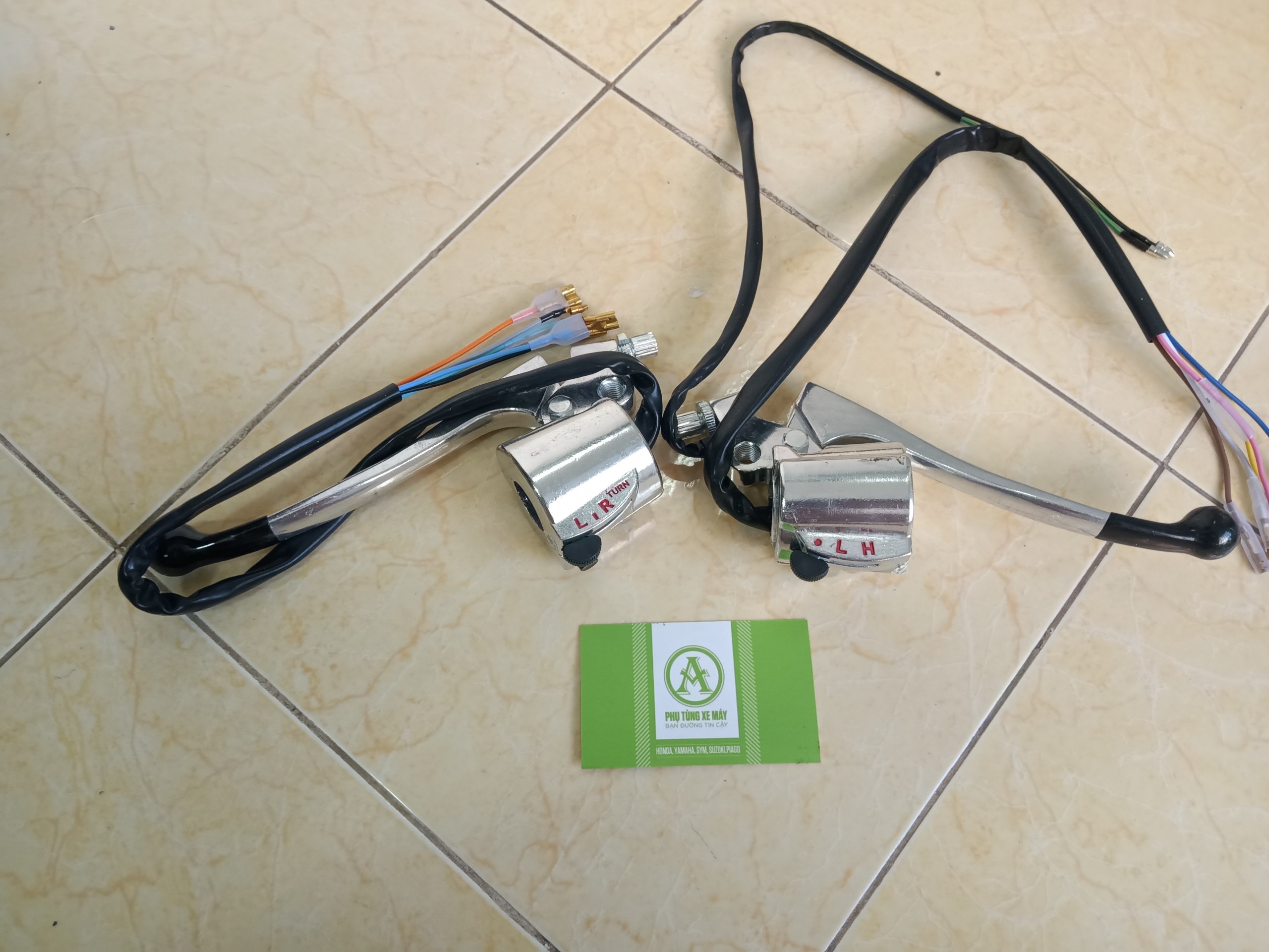 Bộ cùm công tắc xe 67 có đề / không đề