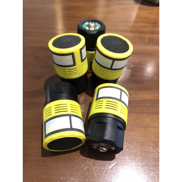 Củ micro, giá 1 cái