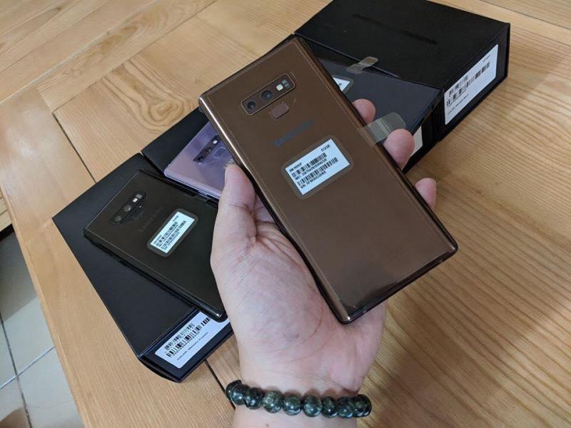 Điện Thoại SamSung Galaxy Note 9 bản 2 sim , kèm ốp lưng và Phụ kiện , ảnh thật 100% , mua hàng Tại PlayMobile