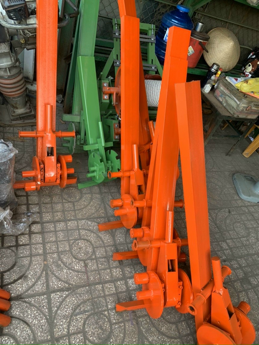 Bàn Bẻ Sắt Phi 14-25 (Xanh)