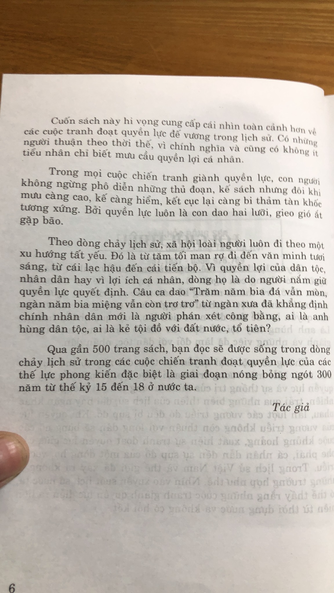 Sách Cuộc chiến Vương Quyền