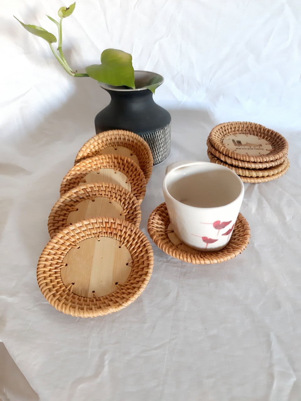 Lót Ly Các Hình Dạng Kết Hợp Giữa Mây Và Tre, Quà tặng từ Việt Nam, Cách nhiệt, Sang Trọng Tinh Tế, Độc Đáo, Giá 1 cái