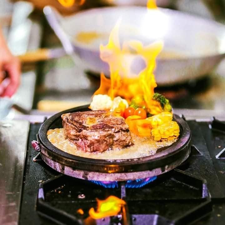 [HCM]Đá Nướng Thịt Núi Lửa Hình Tròn
