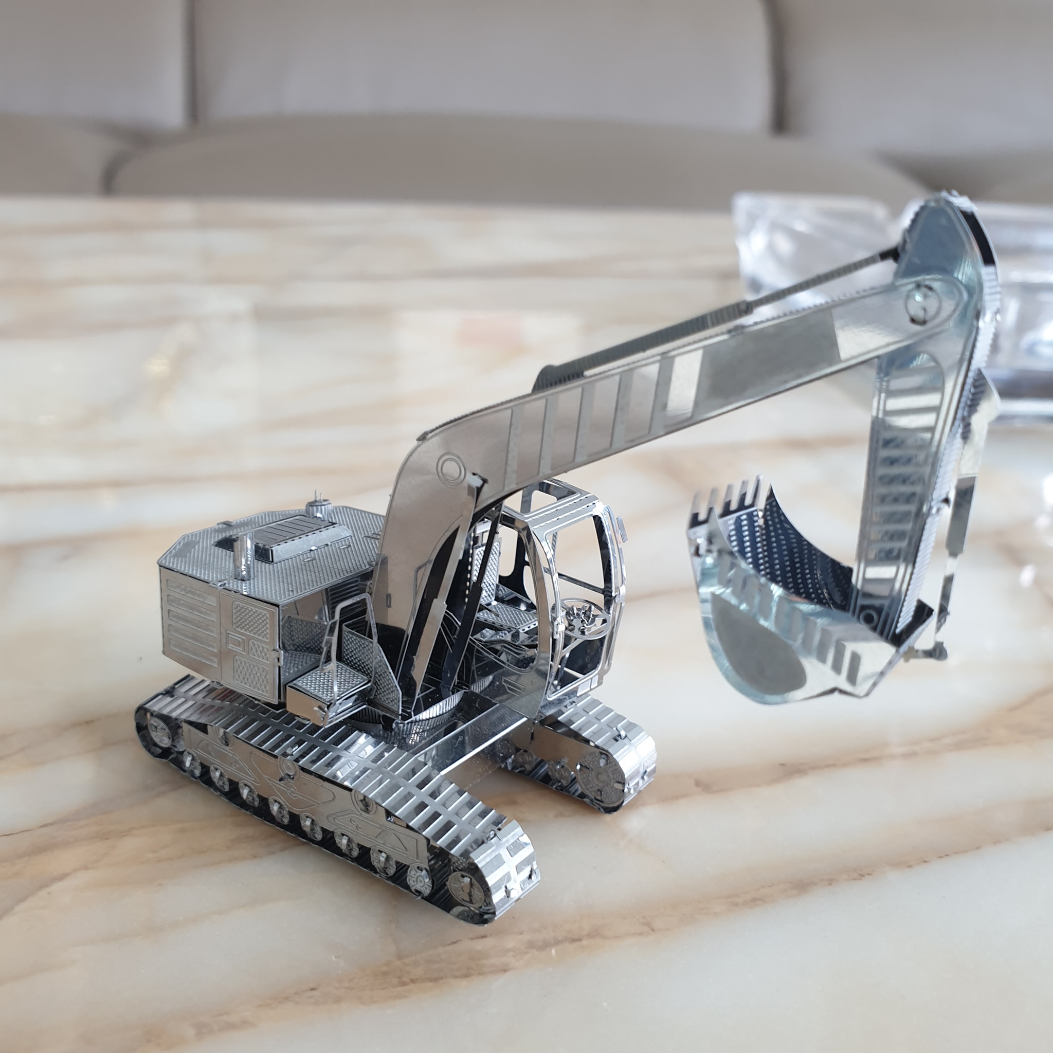 Mô hình 3D kim loại lắp ráp Máy xúc [ Chưa Lắp ]