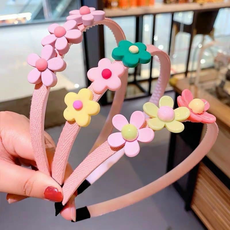 Cài Tóc Dễ Thương Cho Bé