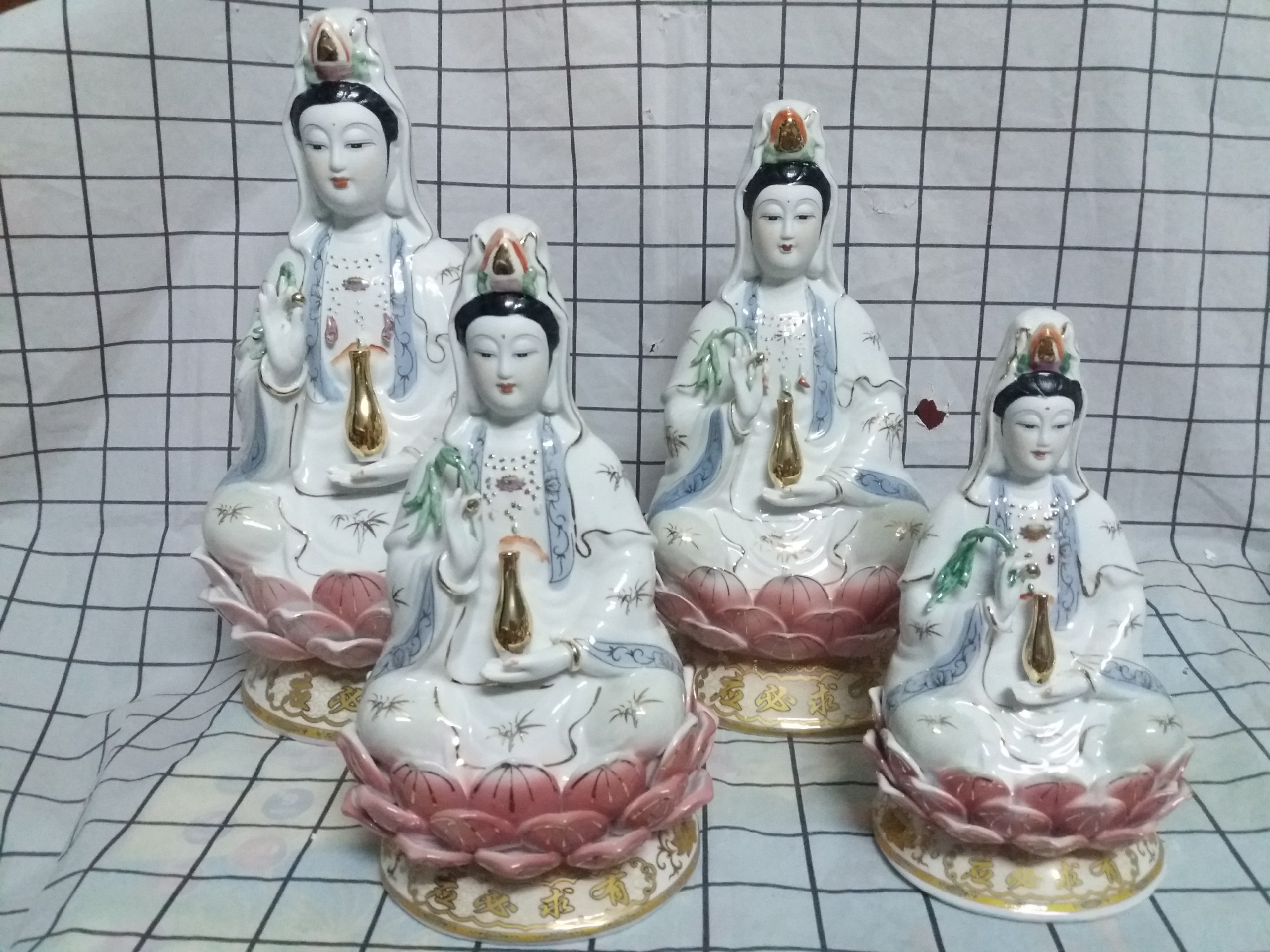 Tượng Mẹ Quan Âm Bồ Tát cao 30 cm và 35 cm