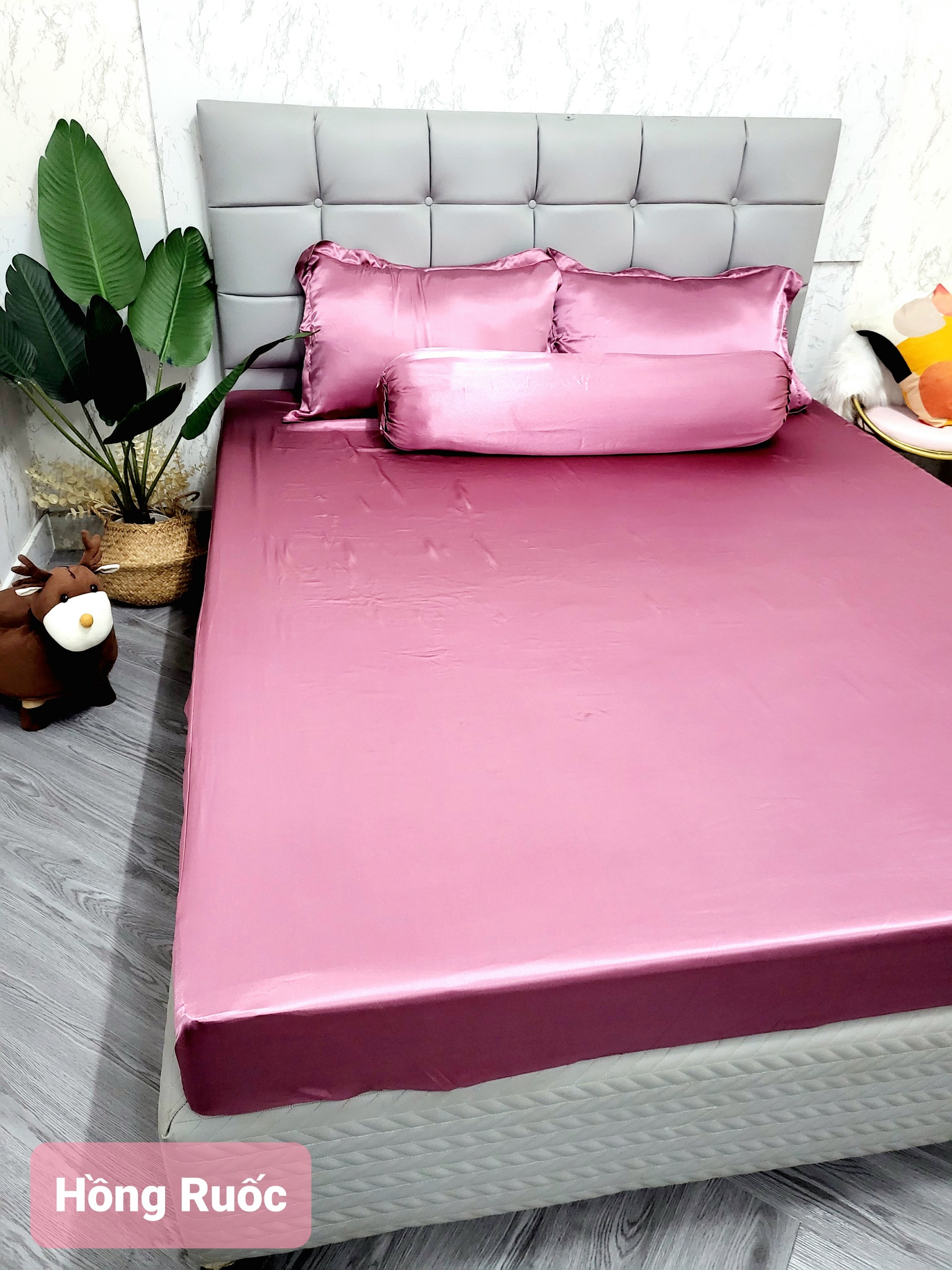 Bộ 5 món 4 món Chăn ga phi lụa Thái Tuấn cao cấp loại 1 - Mã màu phi lụa Hồng Ruốc