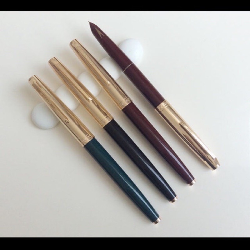 Hero 331 Fine Needle Fountain Pen (with Genuine Stamp).