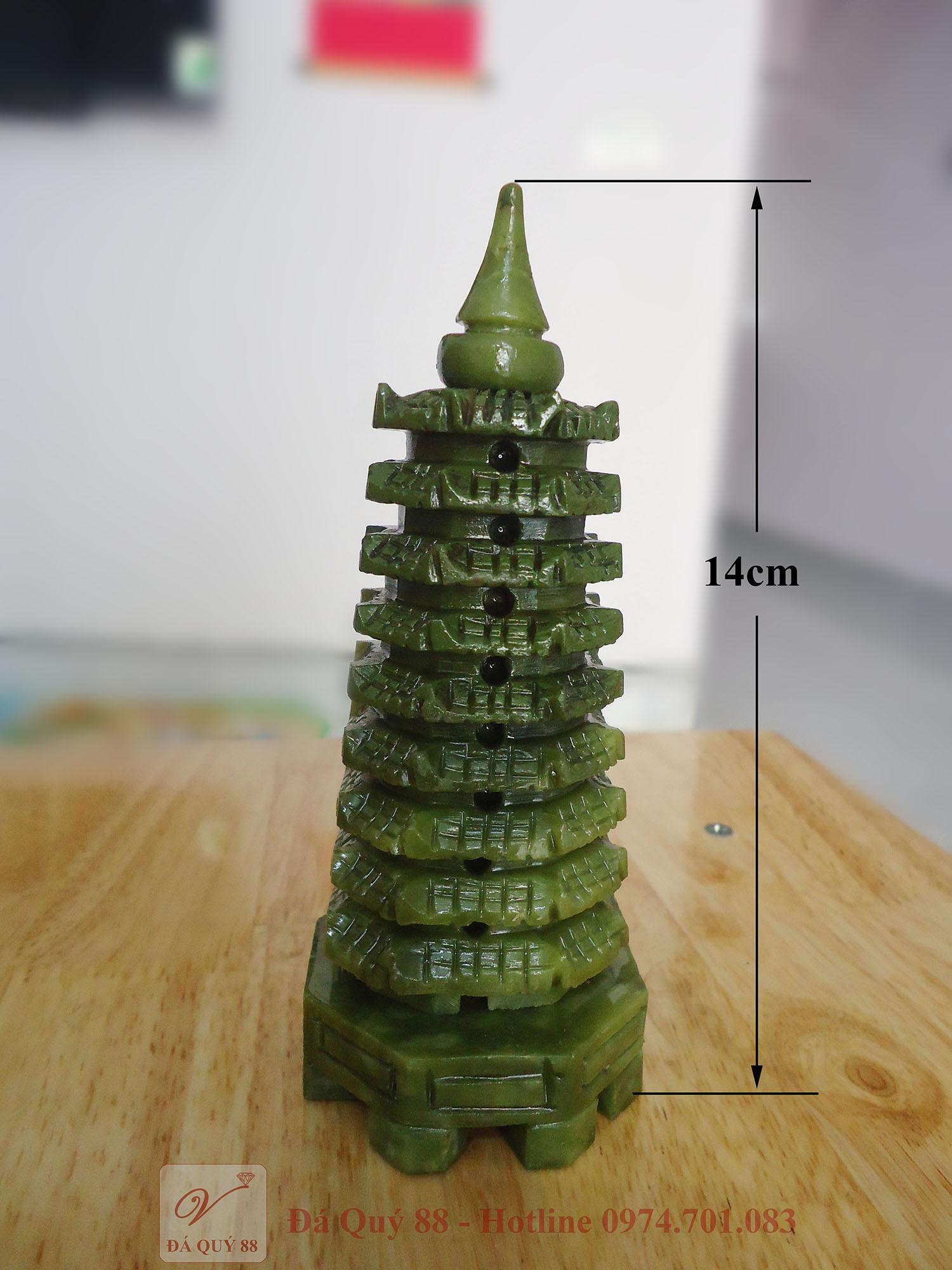 Tháp văn xương đá serpentine xanh tự nhiên cao 14.5cm