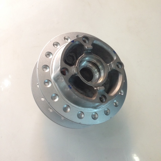 Đùm Trước Đĩa Wave S110