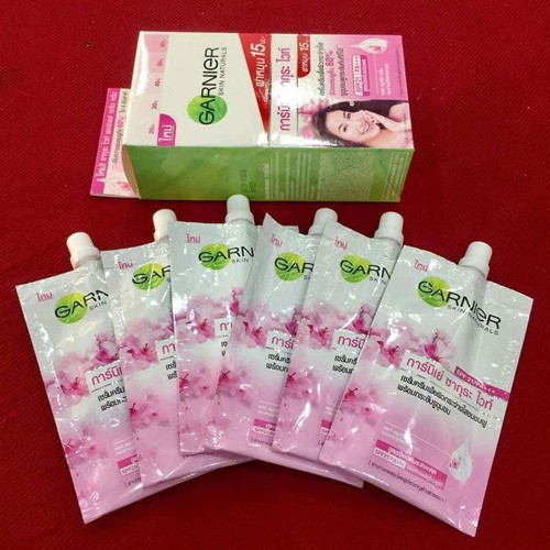 HỘP 6 GÓI KEM DƯỠNG DA CAO CẤP GARNIER ( HÀNG CHÍNH HÃNG  NGUYÊN HỘP )