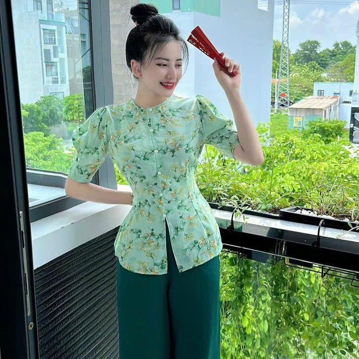Set Đồ Bà Ba Hoa Trang Nhã Vải Lụa Họa Tiết Hoa Cách Tân
