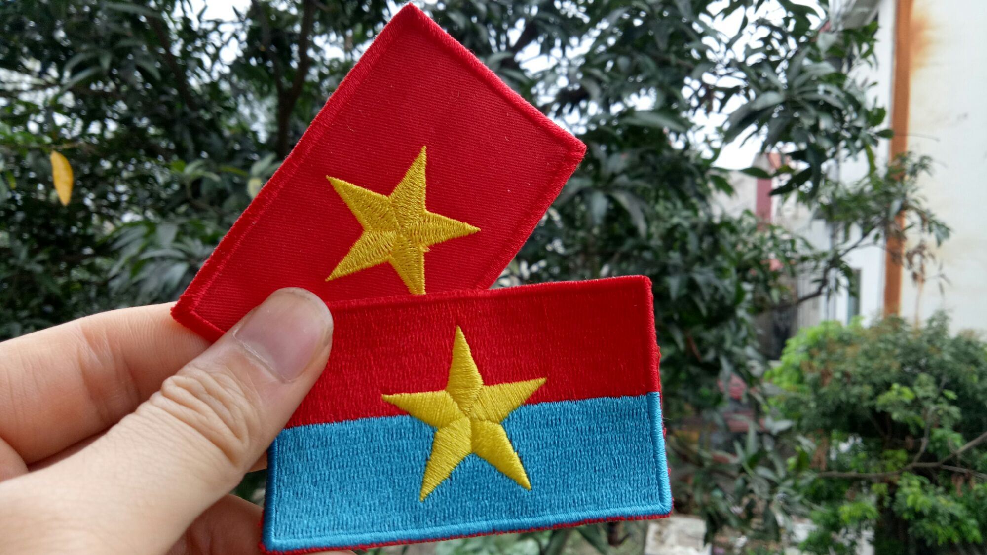 bộ 2 patch sticker cờ Việt Nam có nhám dính