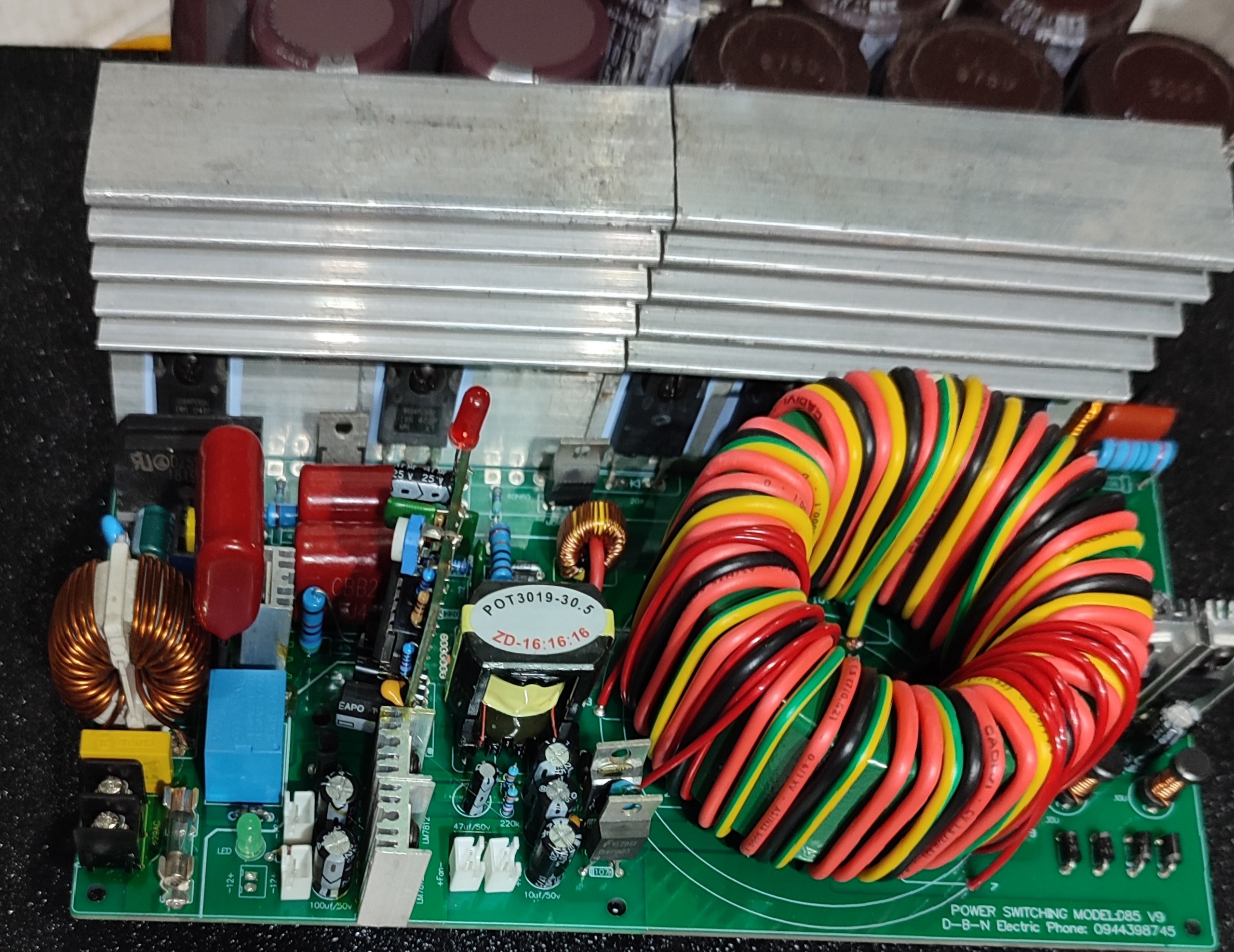 NGUỒN XUNG V9 4000W