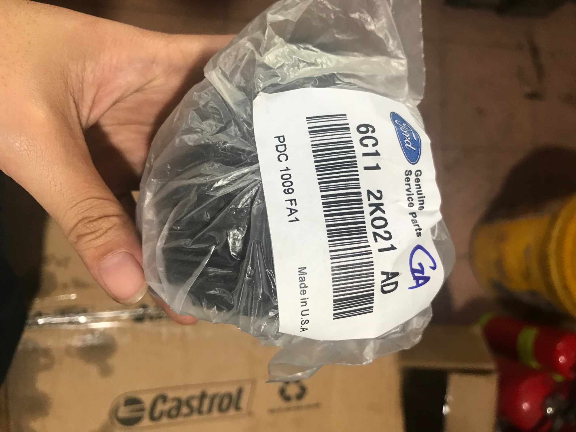 [HCM]Nắp Lọc Nhớt (Đế Lọc Nhớt) Ford Transit 2010-2020
