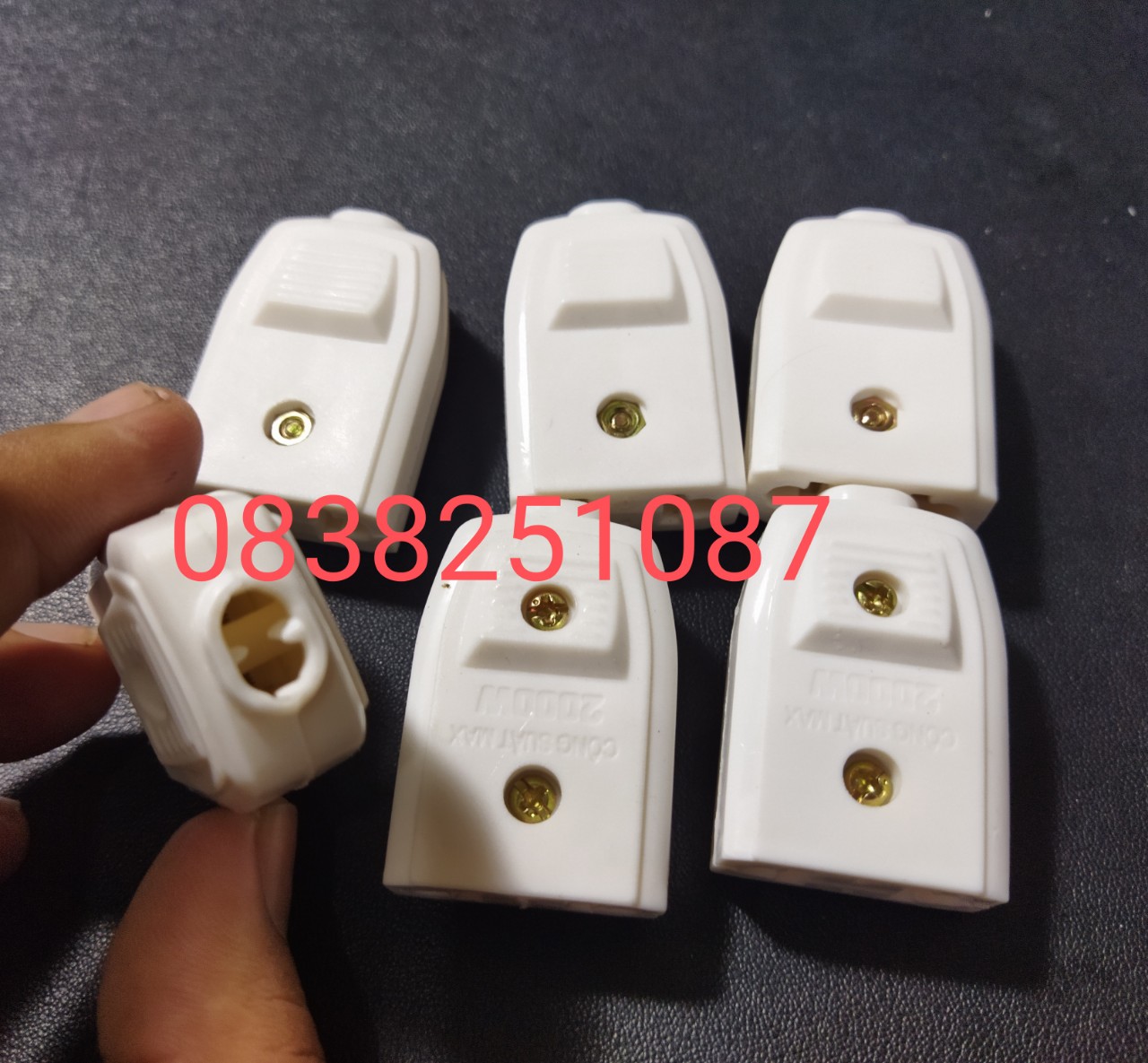 6 Phích cắm cái ( phích âm ) Phích nối điện