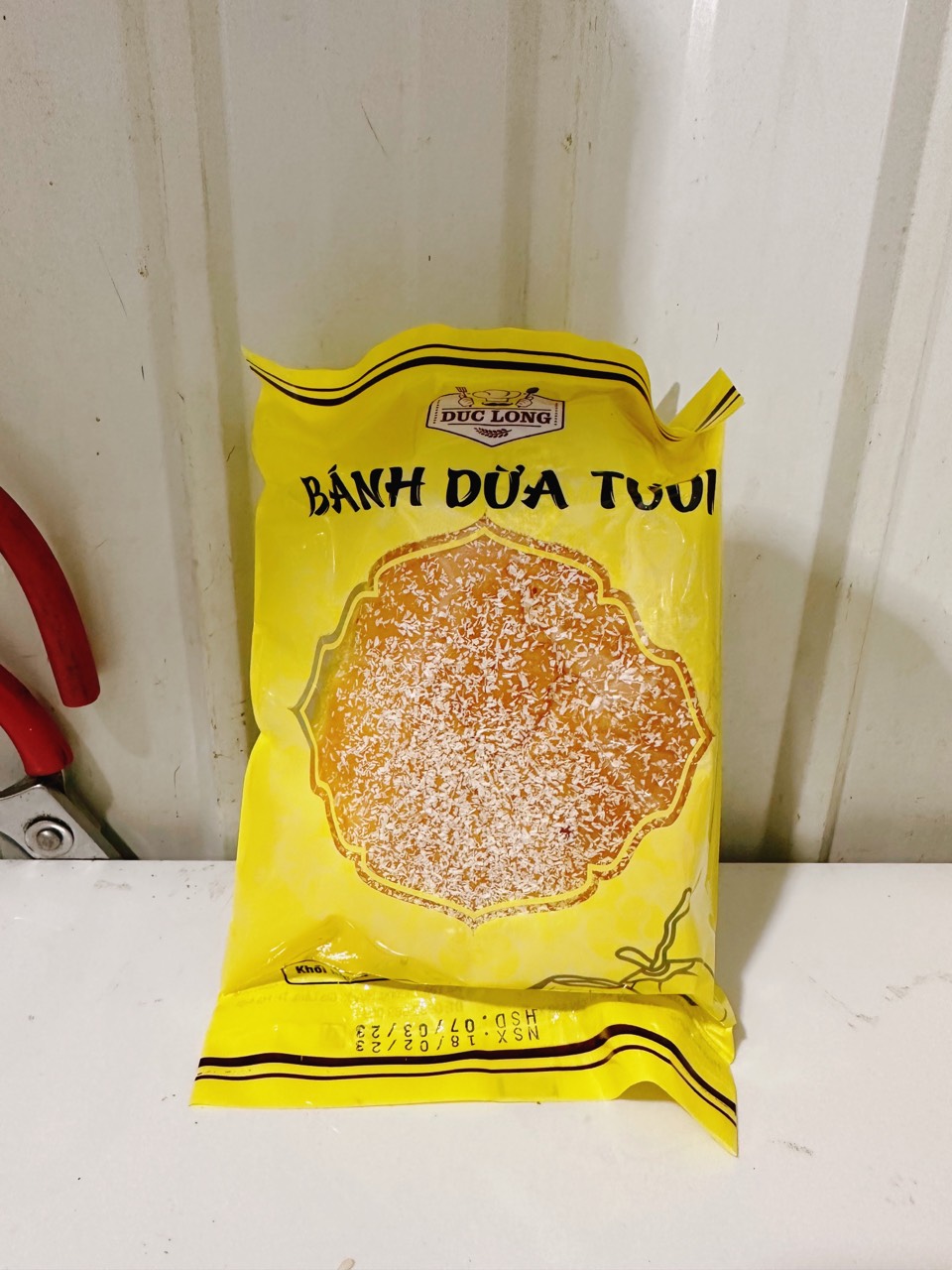 Bánh dừa tươi nhân nho dừa