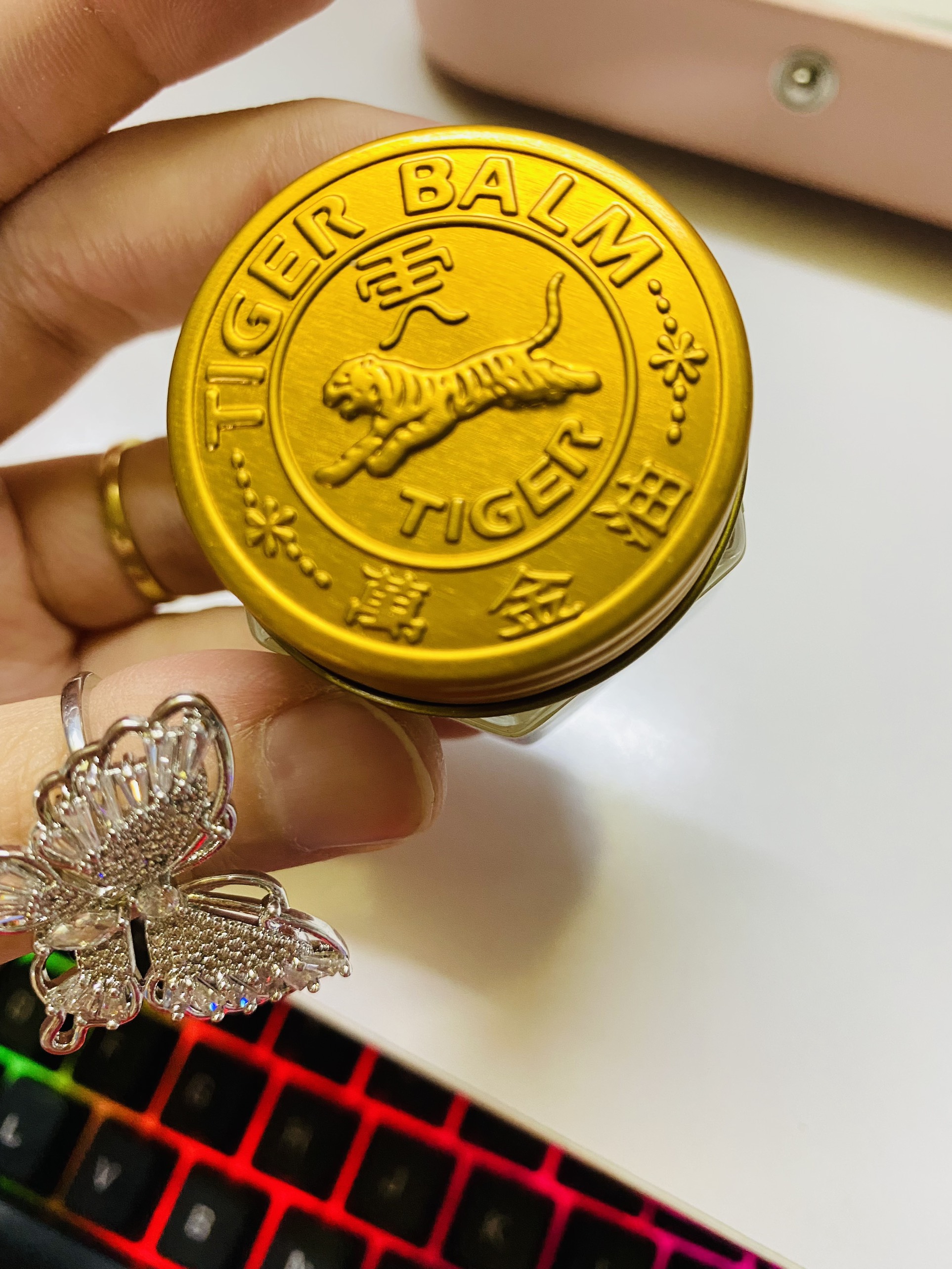 Dầu Cù Là Tiger Balm Trắng & Đỏ Thái Lan 19g