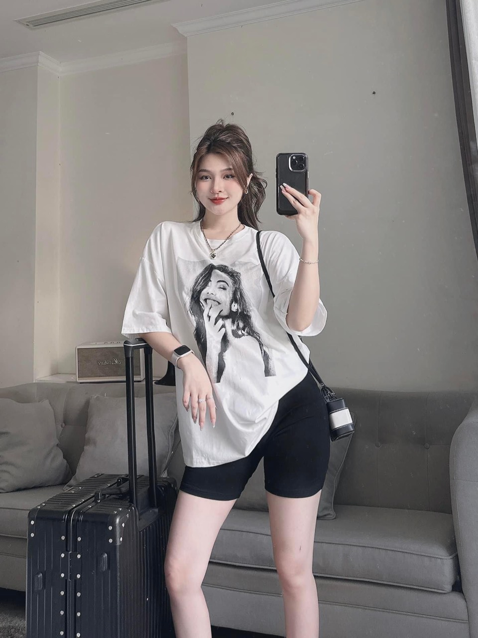 Set bộ lửng, set bộ áo thun trắng đen kèm quần lửng
