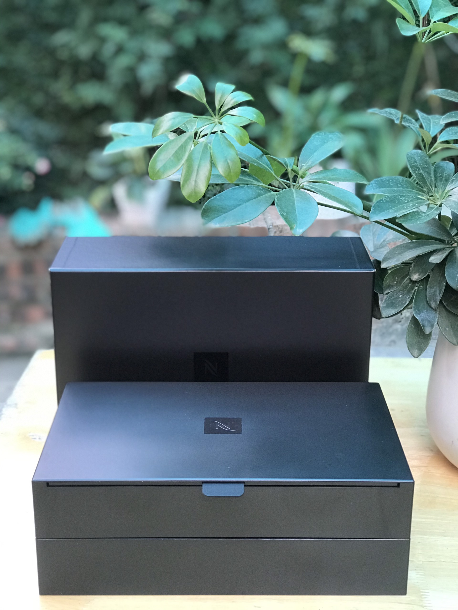 Hộp đựng viên nén cà phê Nespresso View Discovery Box