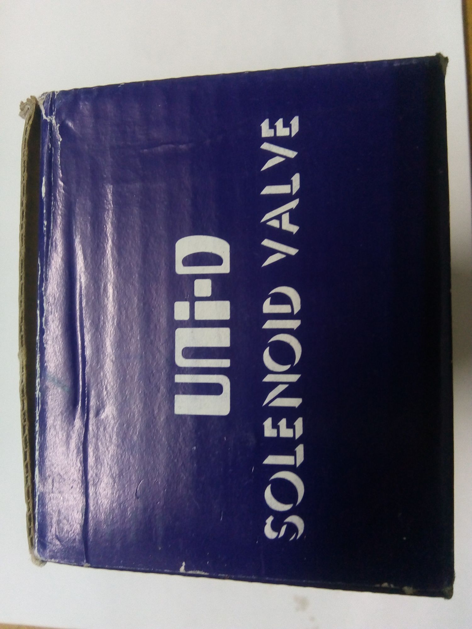 Van điện từ uni UW-20, 3/4 220 v loại tốt ...