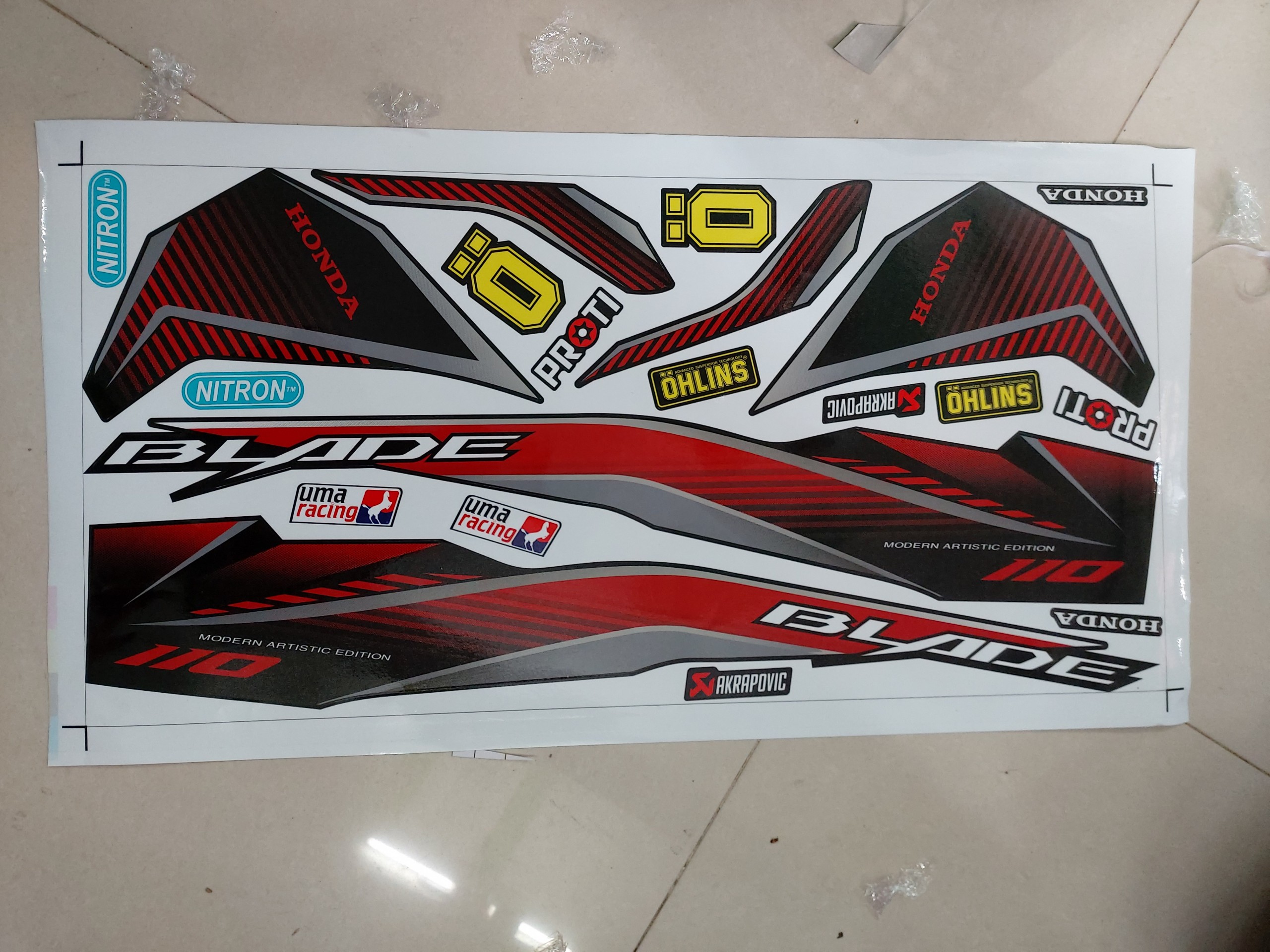 [HCM]Tem xe honda blade sọc đỏ xám dán xe đen