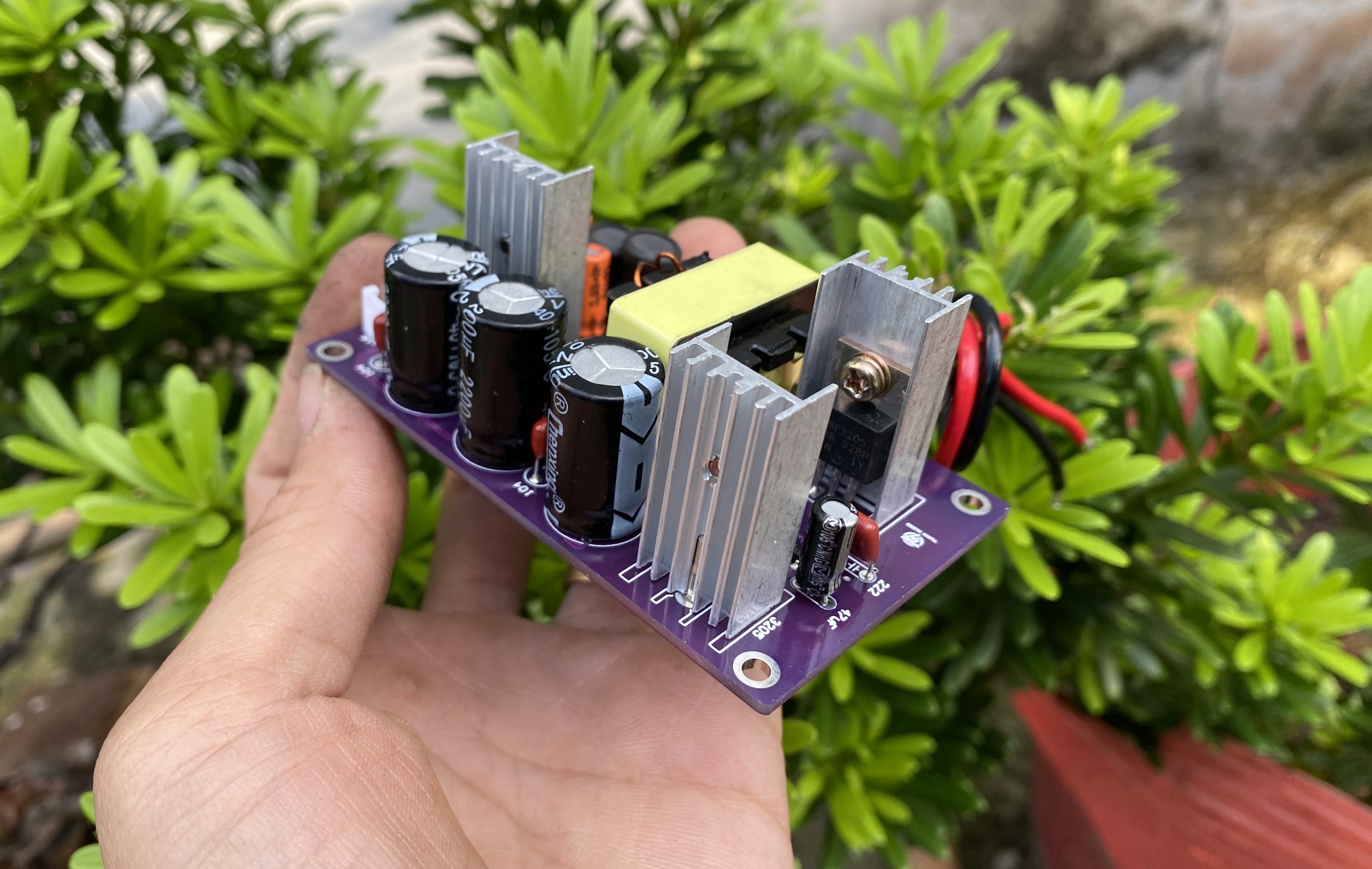 Mạch chia nguồn cách li 12VDC