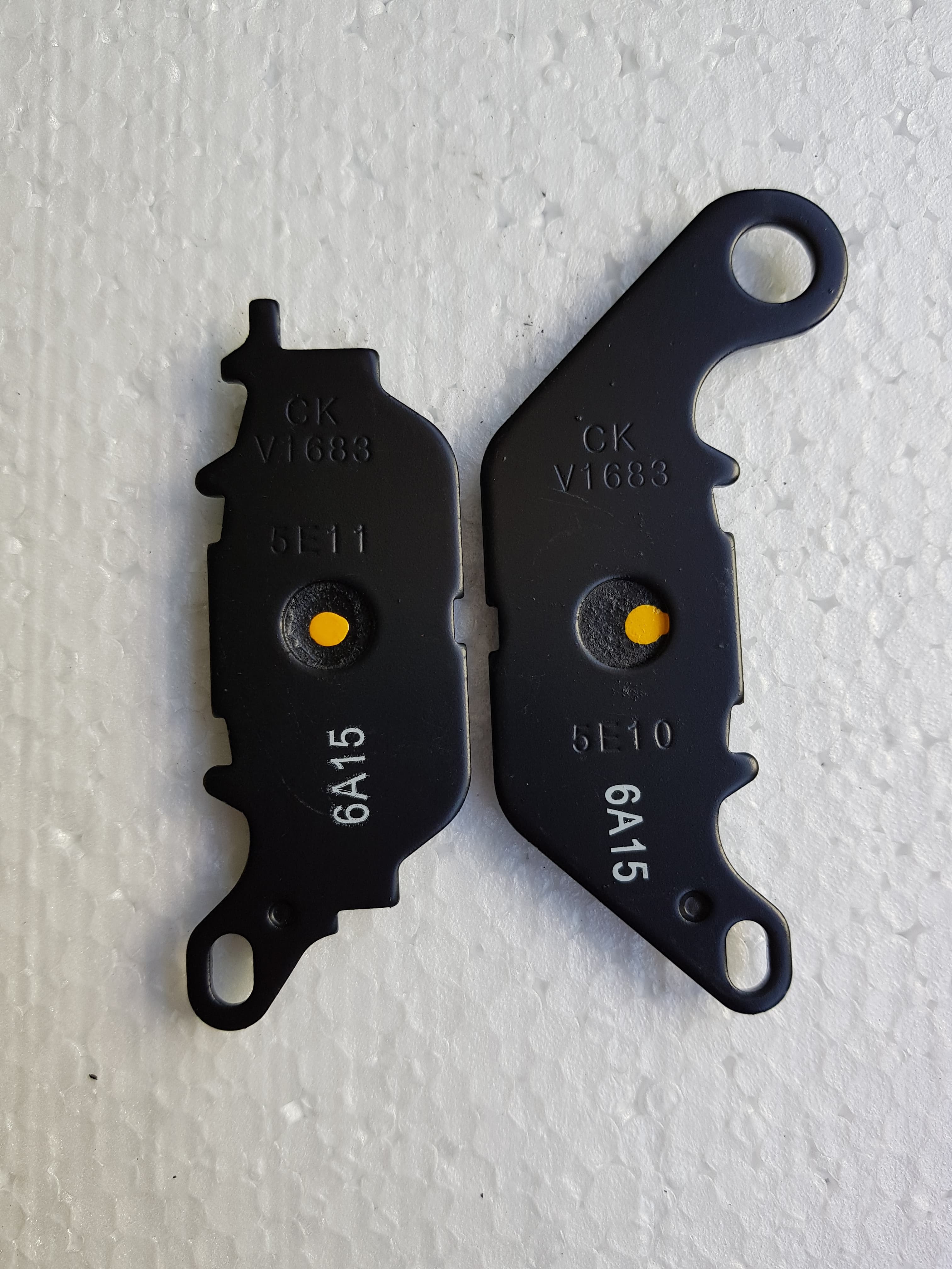 Bố Thắng Đĩa Má Phanh Đĩa Xe Máy YA135 ( Novo4,5,6; Exciter135 (1pit); Sirius R; Jupiter