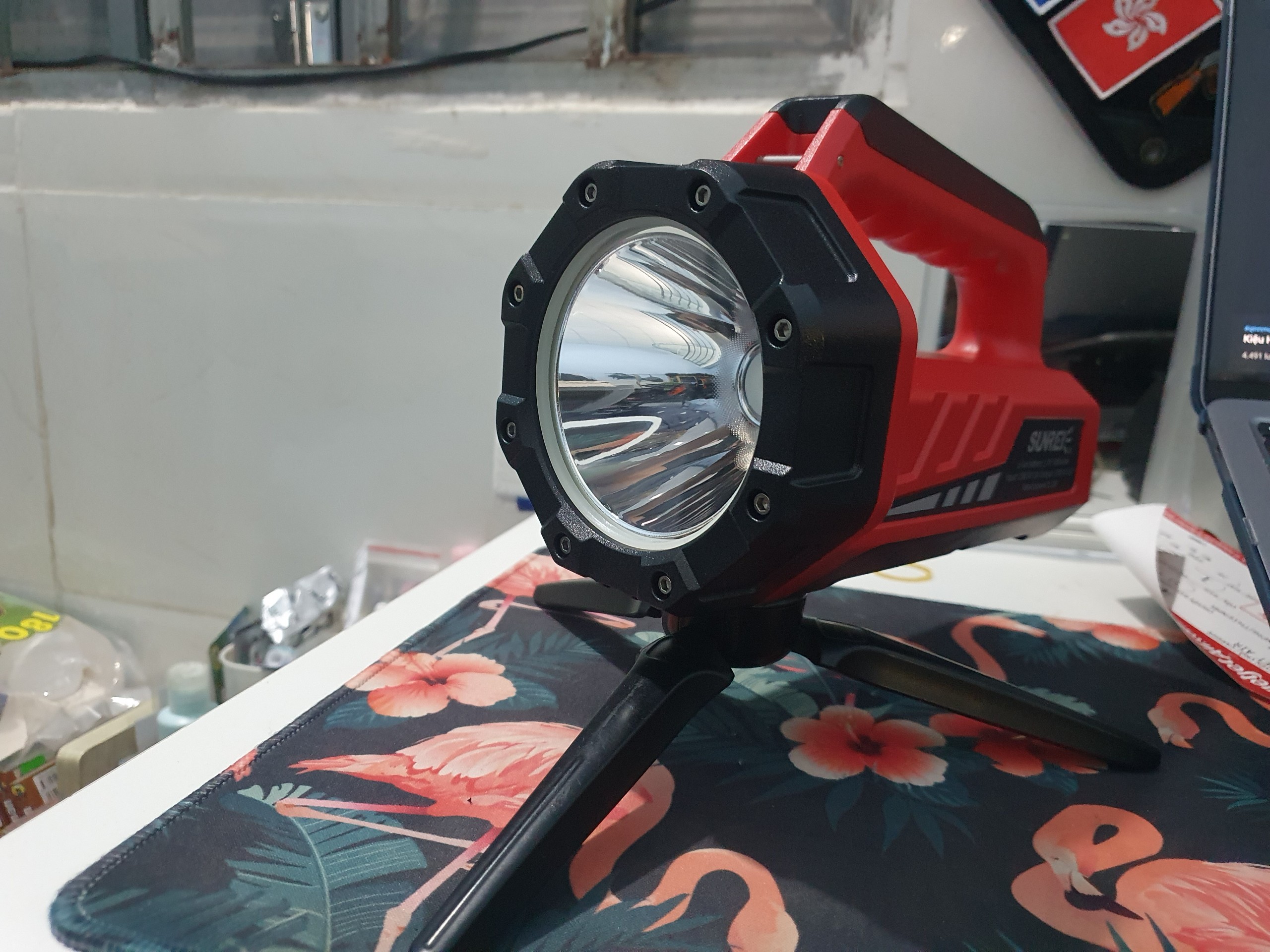 Đèn pin Sunrei TZ1200