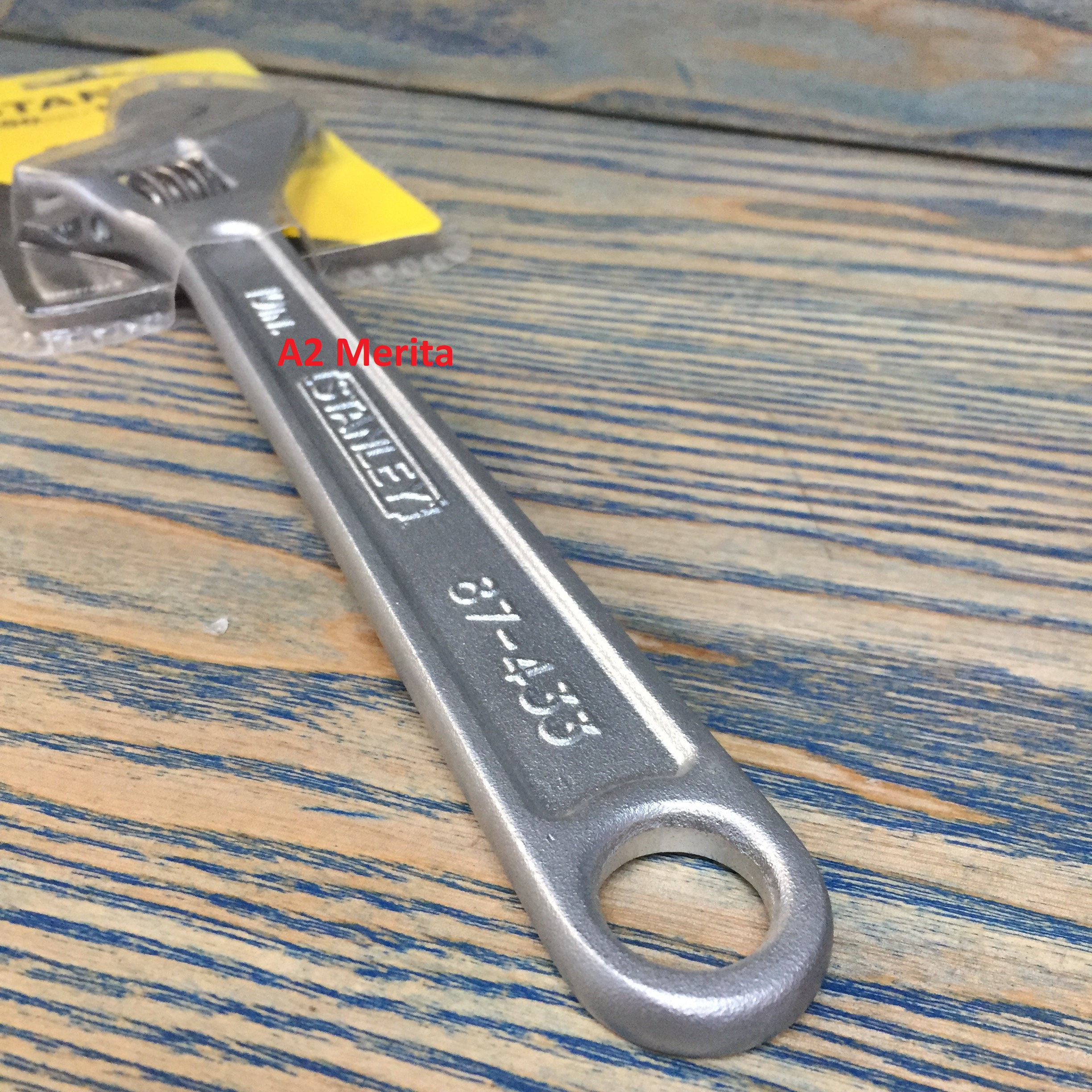 Mỏ lếch 250mm Stanley STMT87433-8