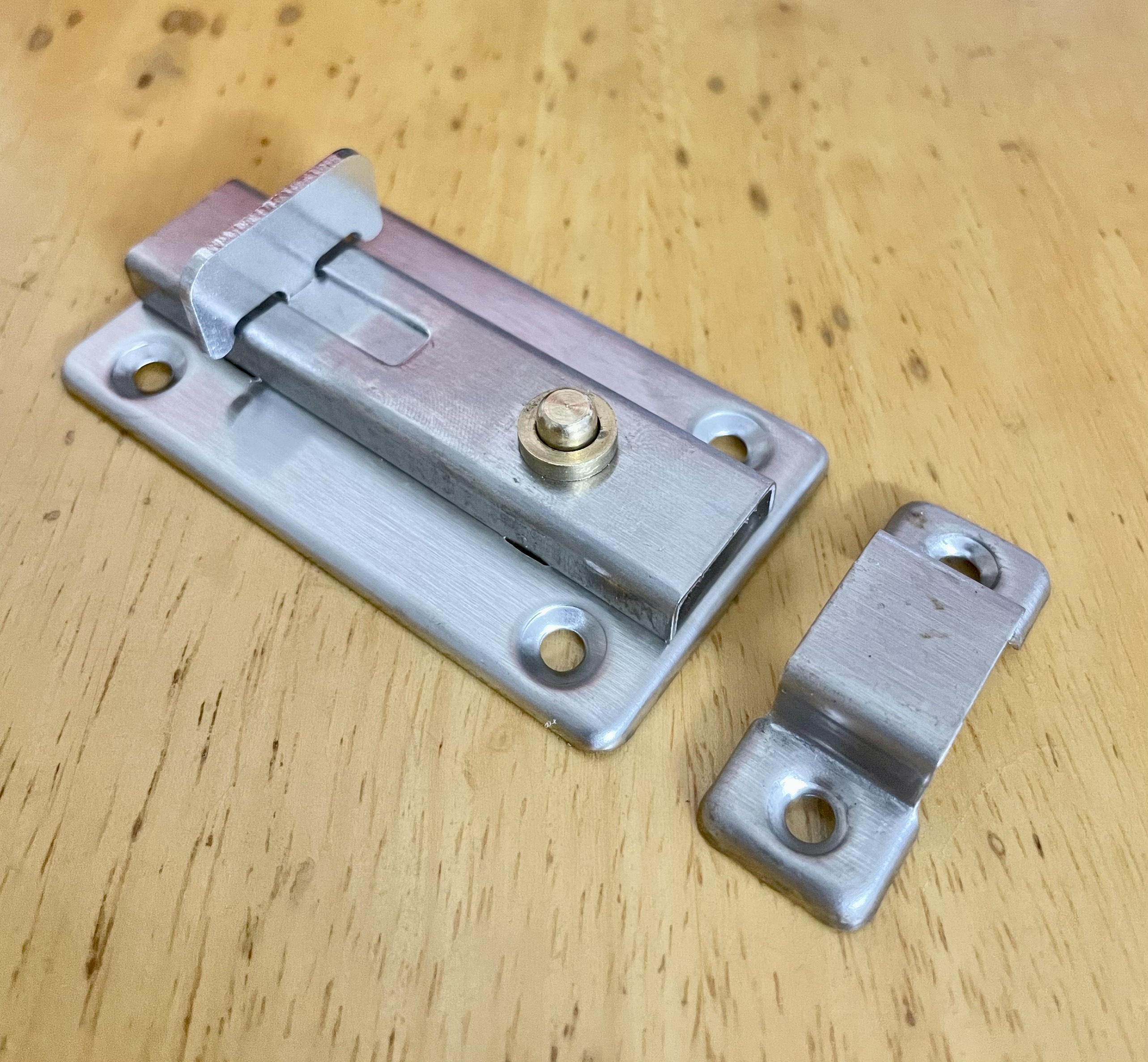 Chốt cửa inox 8F (Chốt bấm inox 8F) NANCB