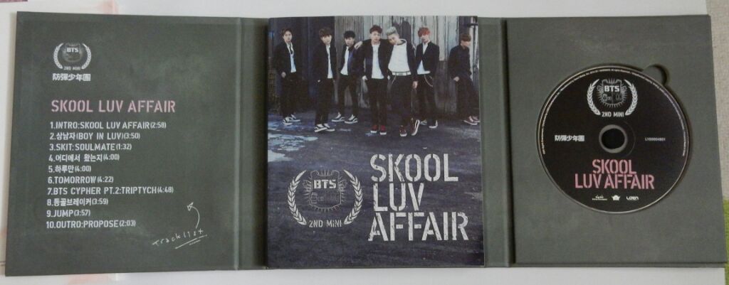 Album BTS Skool Luv Affair