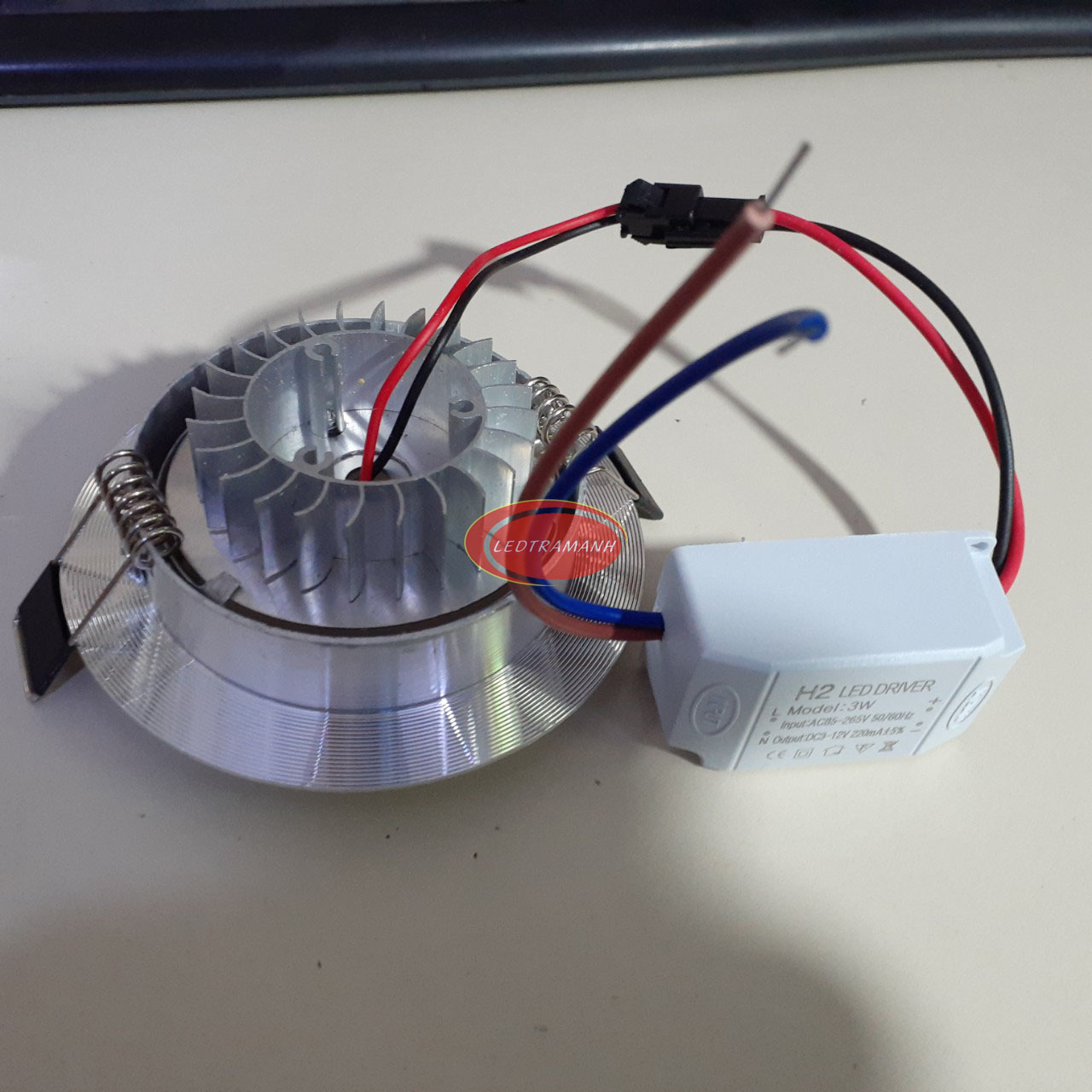 Đèn led âm trần 3w mắt ếch