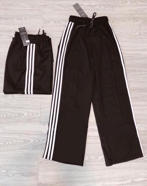 Quần culottes chạy 3 sọc