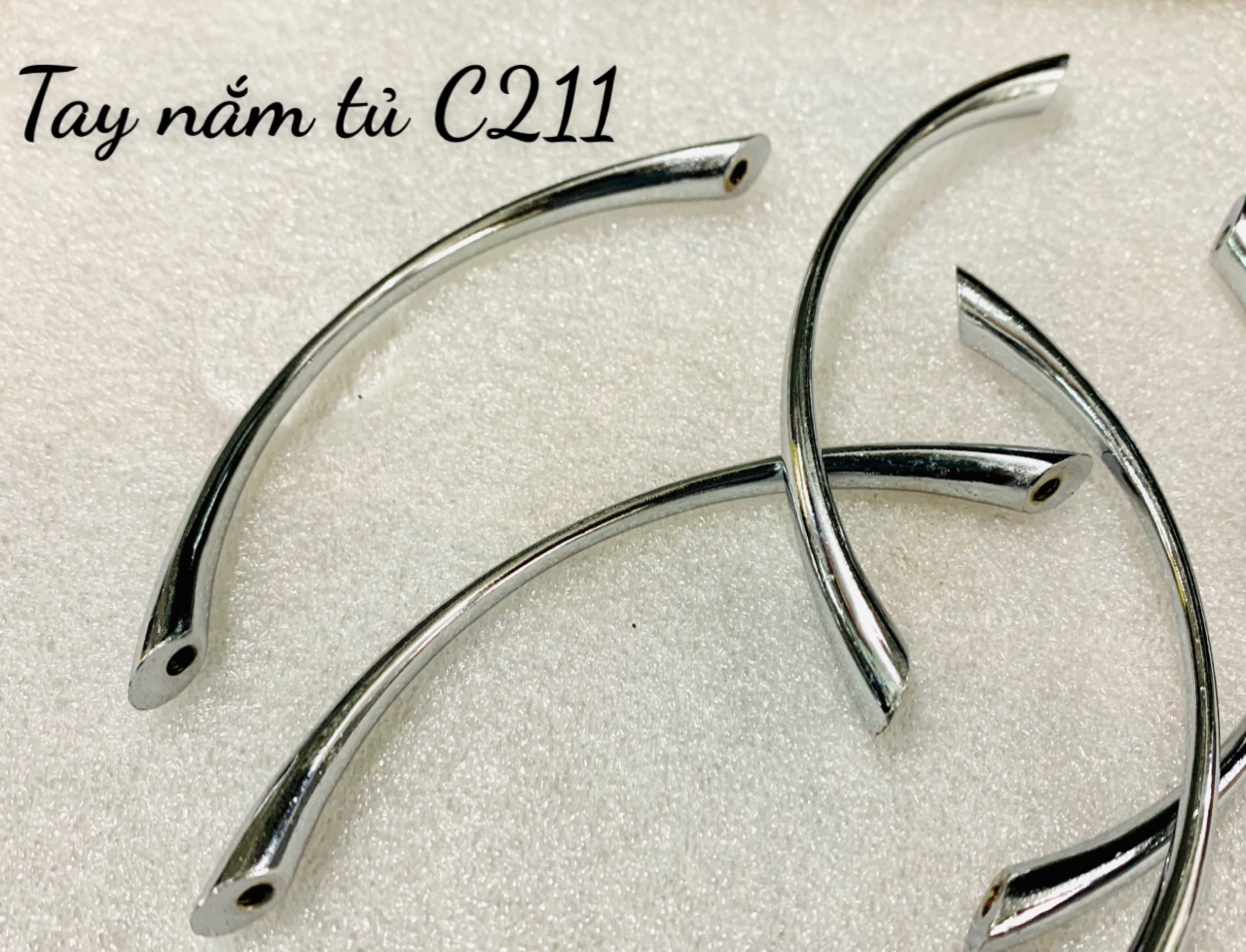 Tay tủ chữ C C211-96 hàng đẹp (2 cái)