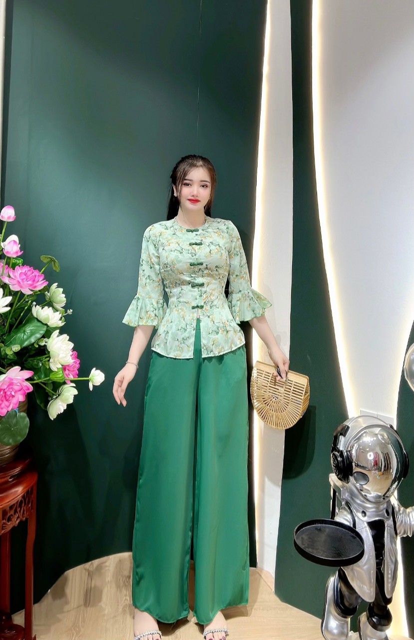 SÉT BỘ BÀ BA TAY LOA NÚT TÀU DUYÊN DÁNG
