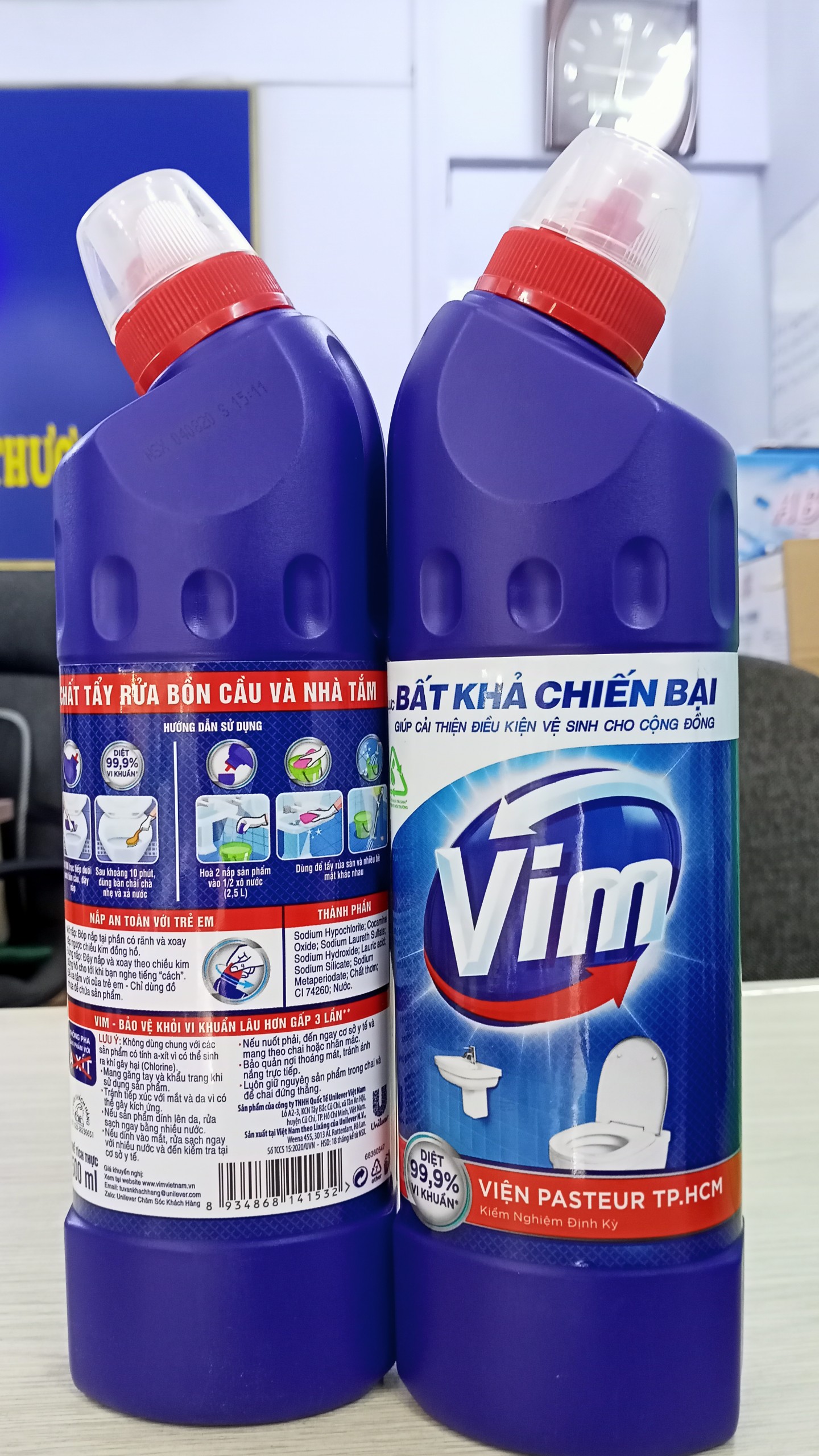 Combo 2 chai Vim chất tẩy rửa bồn cầu & nhà tắm 500ml