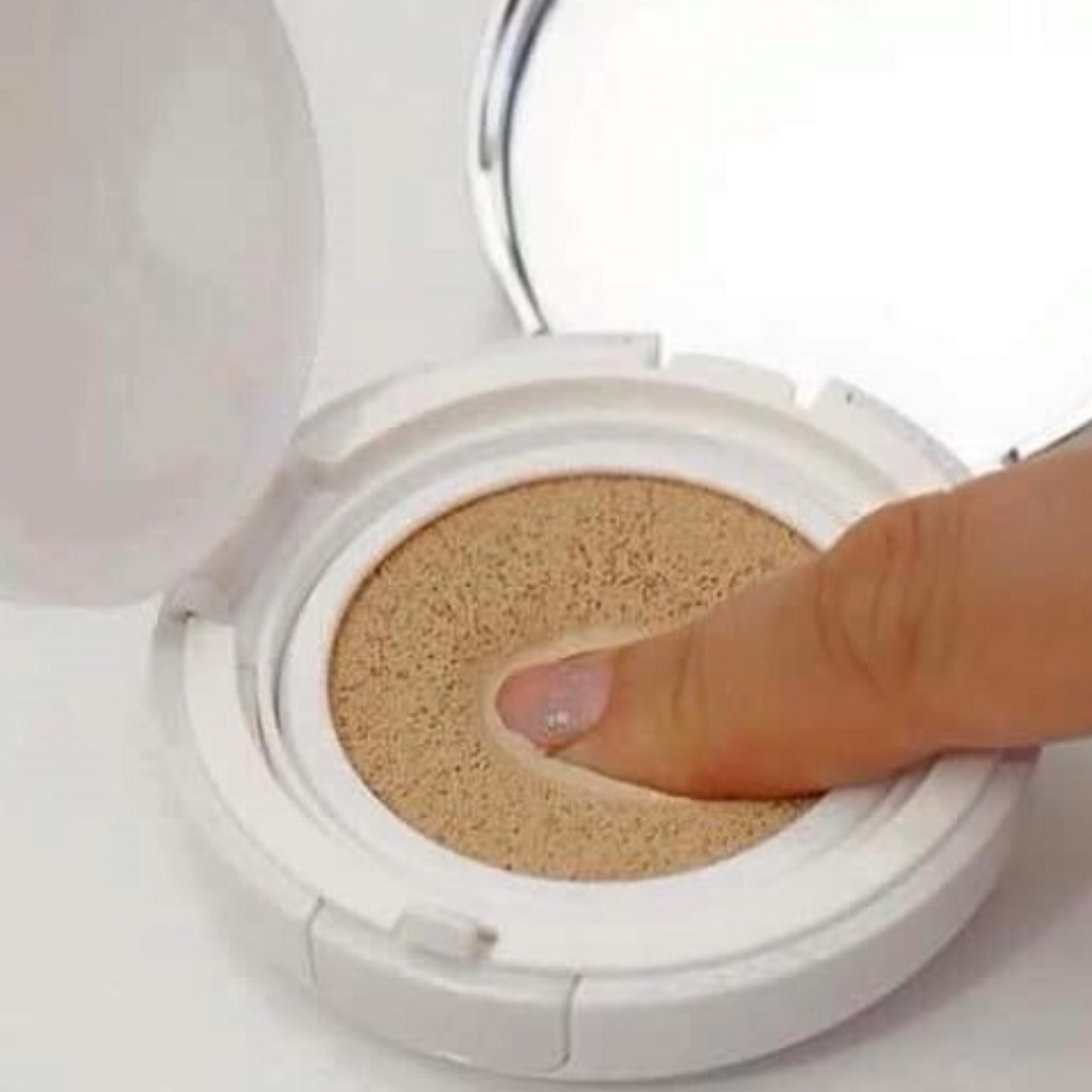 Phấn nước makeup IOPE Air Cushion XP SPF50+PA+++