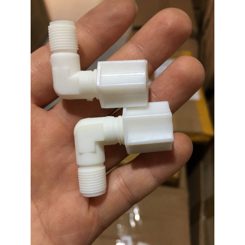 Cút nối vào cốc ro số 4 - máy lọc nước