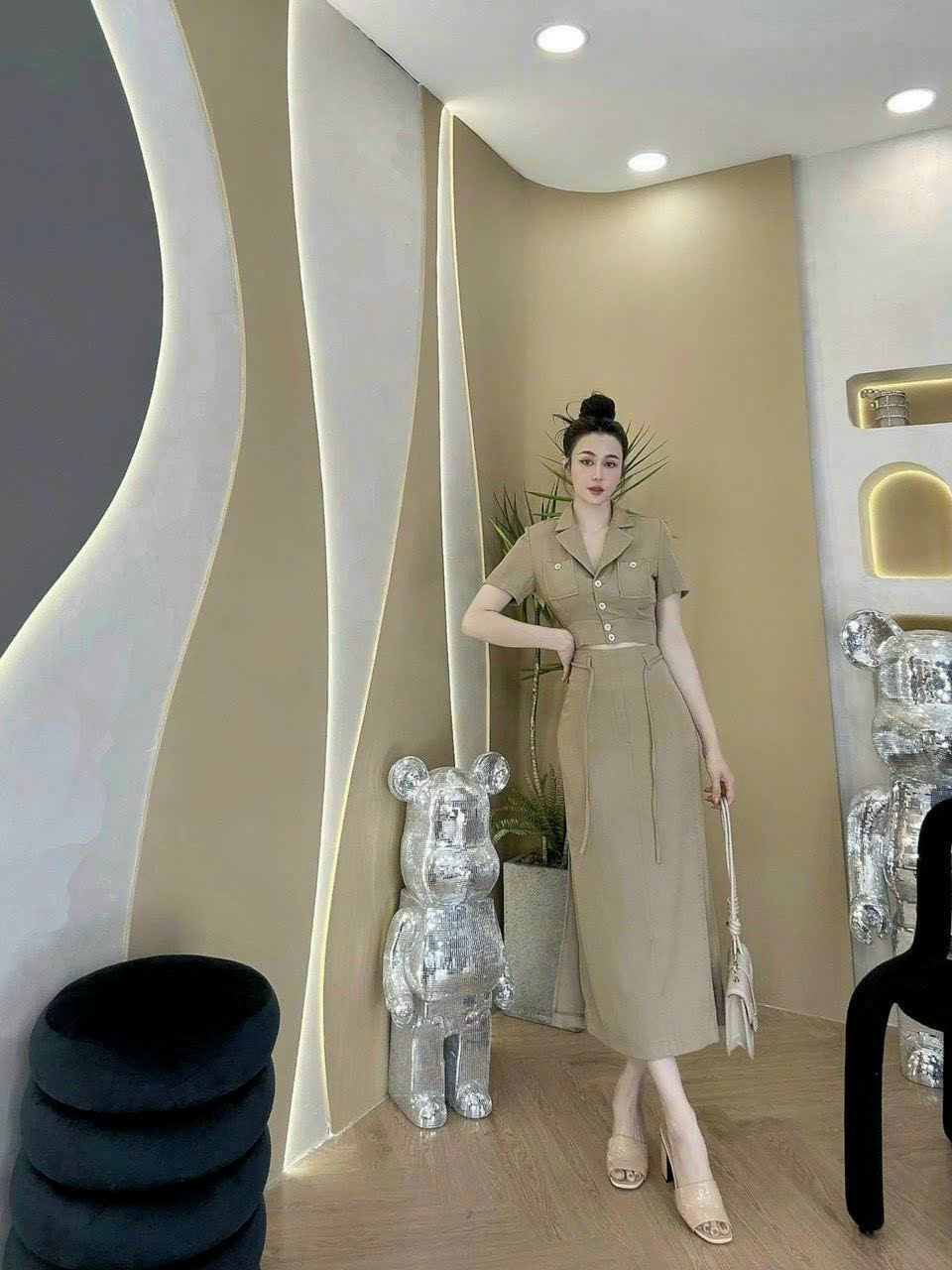 [Mẫu Mới] Sét Bộ 2 Món Chân Váy Midi Và Áo Vest (Cài Nút Thật) Màu Sắc Nhã Nhặn Phù Hợp Để Tới Công Sở, Đi Làm Hoặc Đi Chơi...