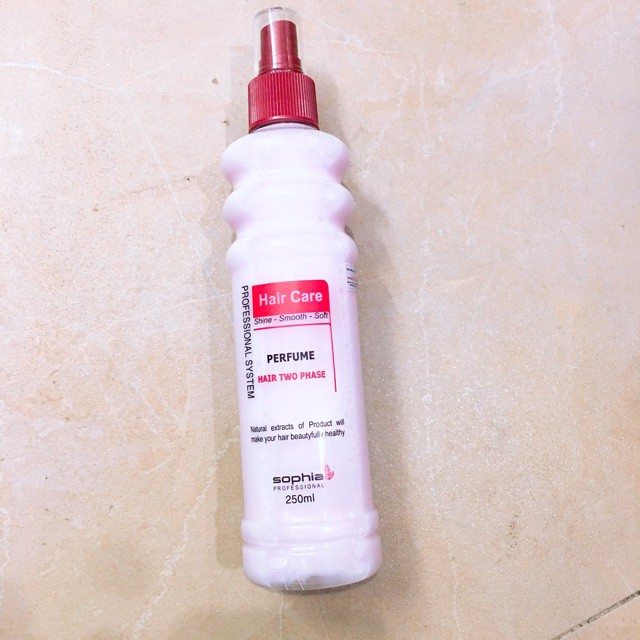 Xịt Dưỡng Tóc Sophia Hair Care Perfume Hair Two Phase 250ml
