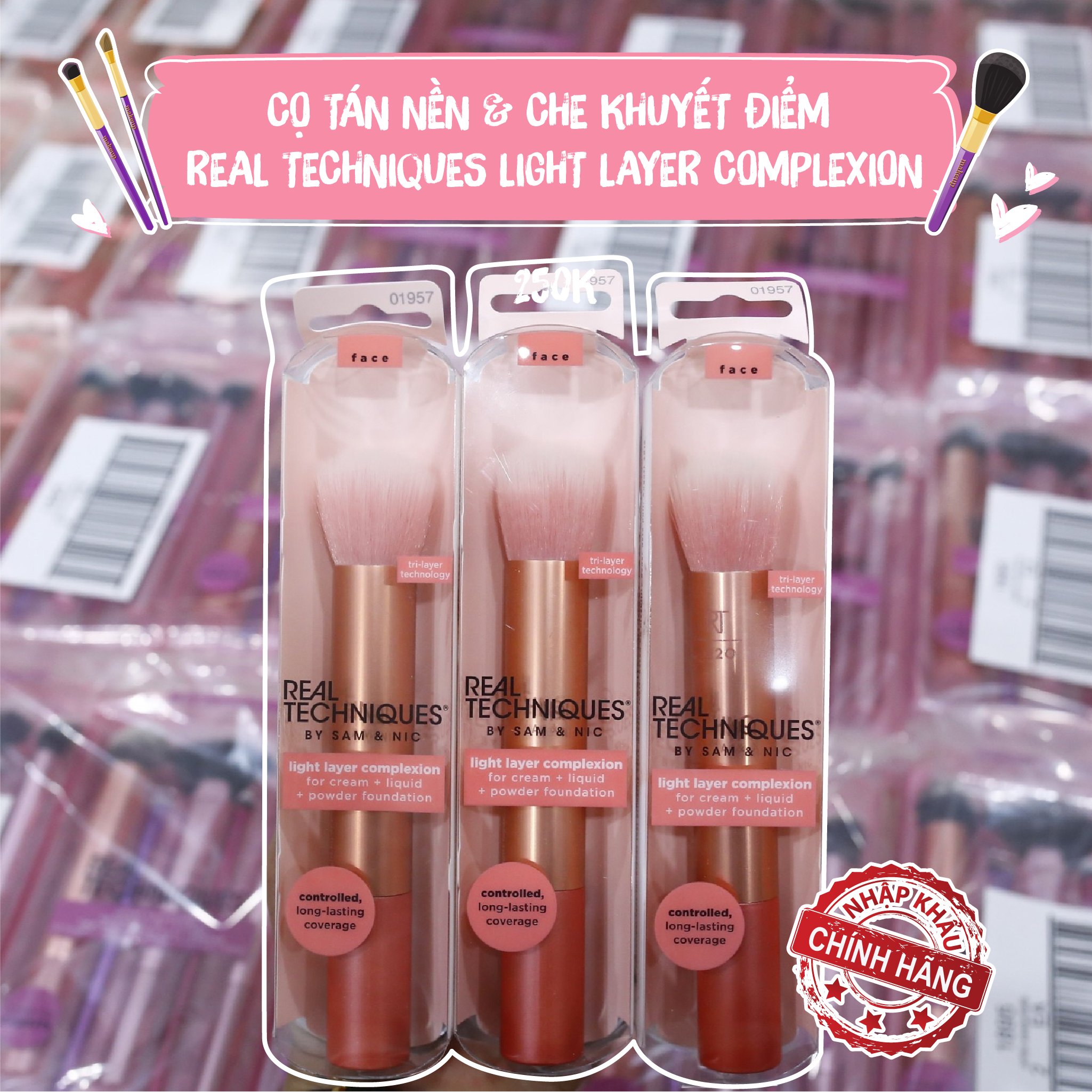 Cọ Tán Nền & Che Khuyết Điểm Real Techniques RT 220 Light Layer Complexion