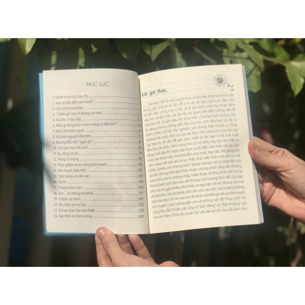 SÁCH - Tuổi dậy thì - Từ "Cô bé" đến "Cô nàng"
