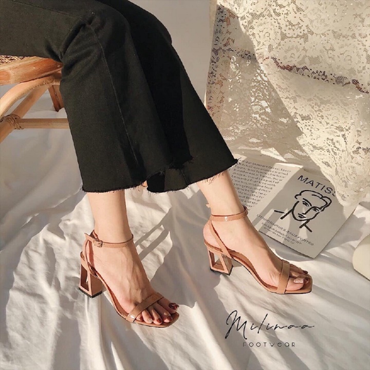 Sandal nữ 7p gót khuyết da bóng siêu đẹp