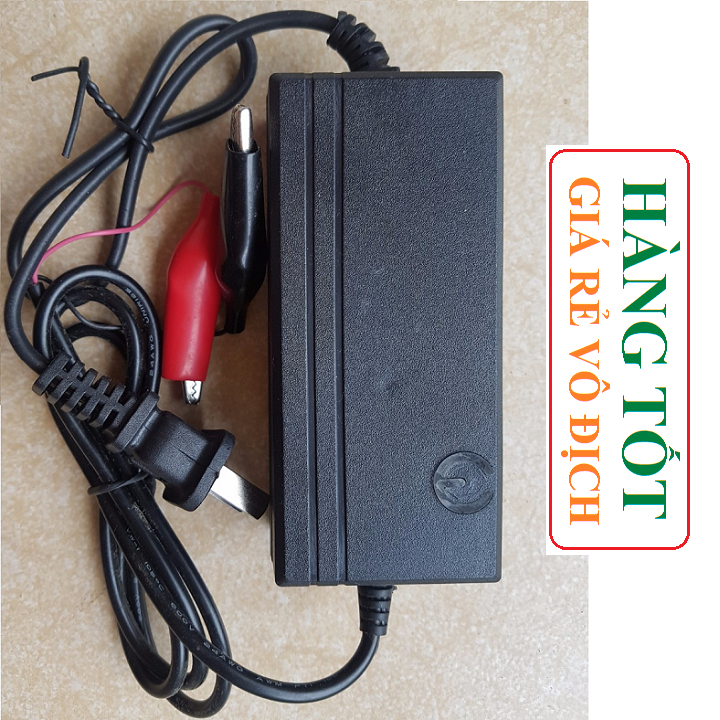 Sạc bình Acquy đen 12V đầu kẹp