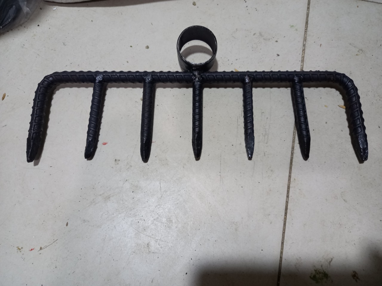 7-Tooth Steel Hoe, Sharp-Toothed Weeder in Various Sizes